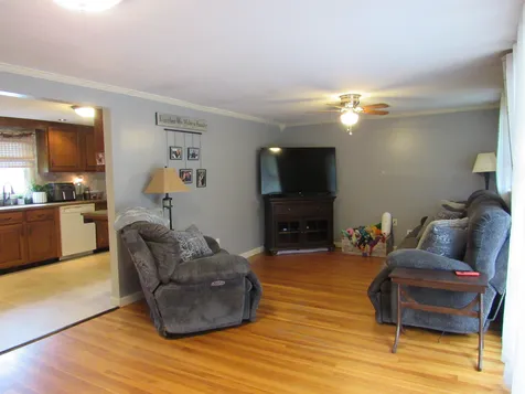 1 Frazer Street Gorham NH 03581