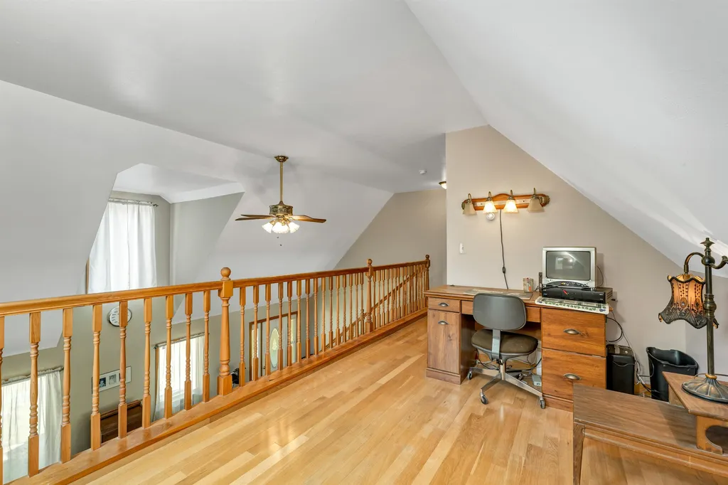 25 True Lane Thornton NH 03285
