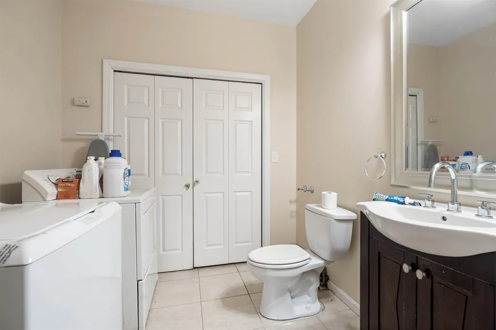 20 Ferson Street Nashua NH 03060