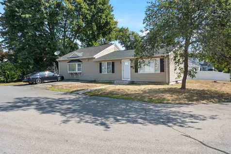 20 Ferson Street Nashua NH 03060