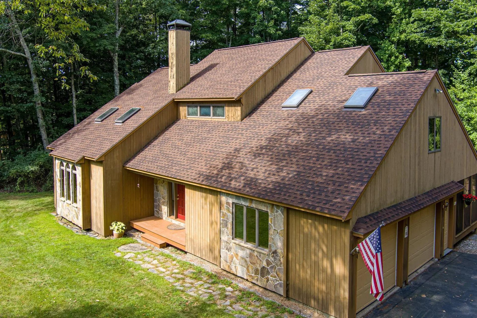 31 Skim Milk Lane Brentwood NH 03833