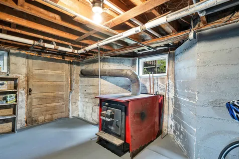 68 Whipple Avenue Laconia NH 03246
