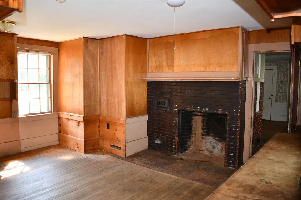 50 Hampton Road Exeter NH 03833