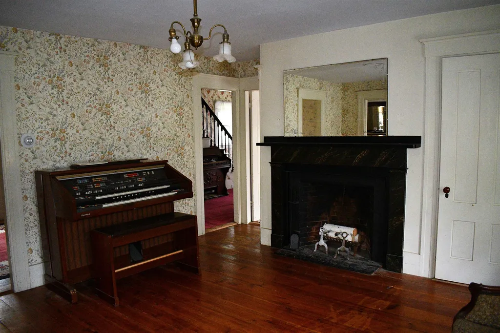 50 Hampton Road Exeter NH 03833