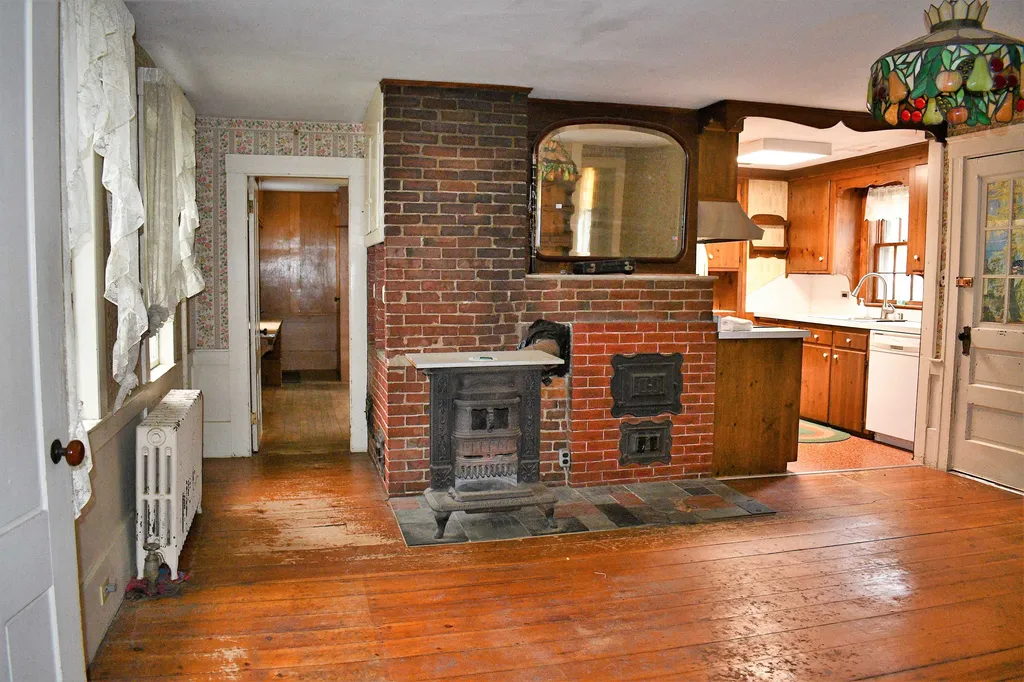 50 Hampton Road Exeter NH 03833