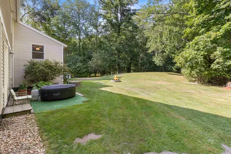 93 Winnicutt Road Stratham NH 03885