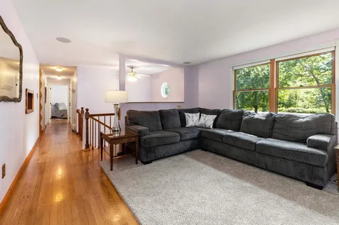 93 Winnicutt Road Stratham NH 03885
