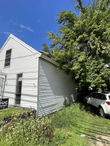 209-213 Court Street Laconia NH 03246