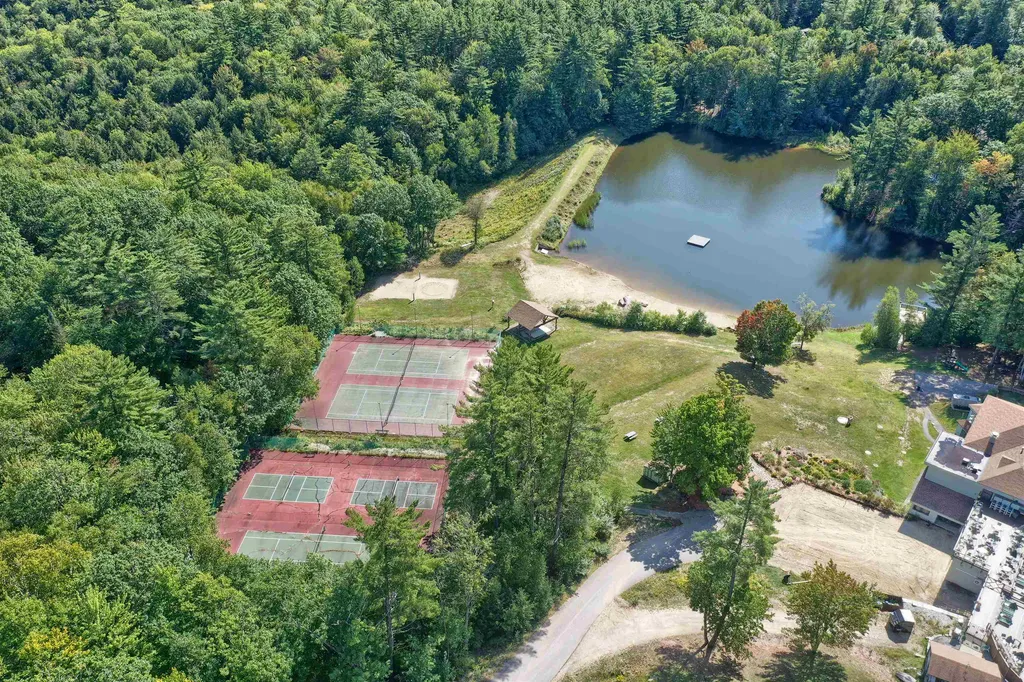 8 Panaway Drive Campton NH 03223