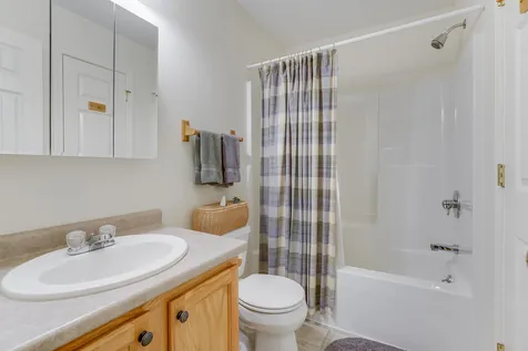 8 Panaway Drive Campton NH 03223