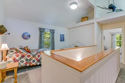 8 Panaway Drive Campton NH 03223