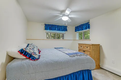 8 Panaway Drive Campton NH 03223