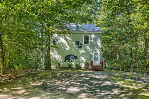 8 Panaway Drive Campton NH 03223