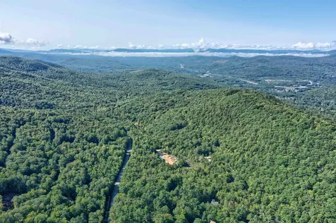 8 Panaway Drive Campton NH 03223