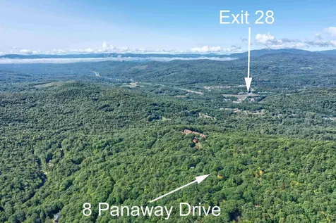8 Panaway Drive Campton NH 03223