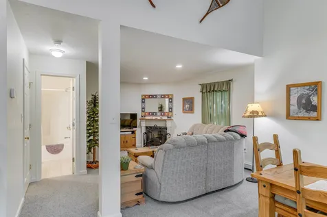 8 Panaway Drive Campton NH 03223