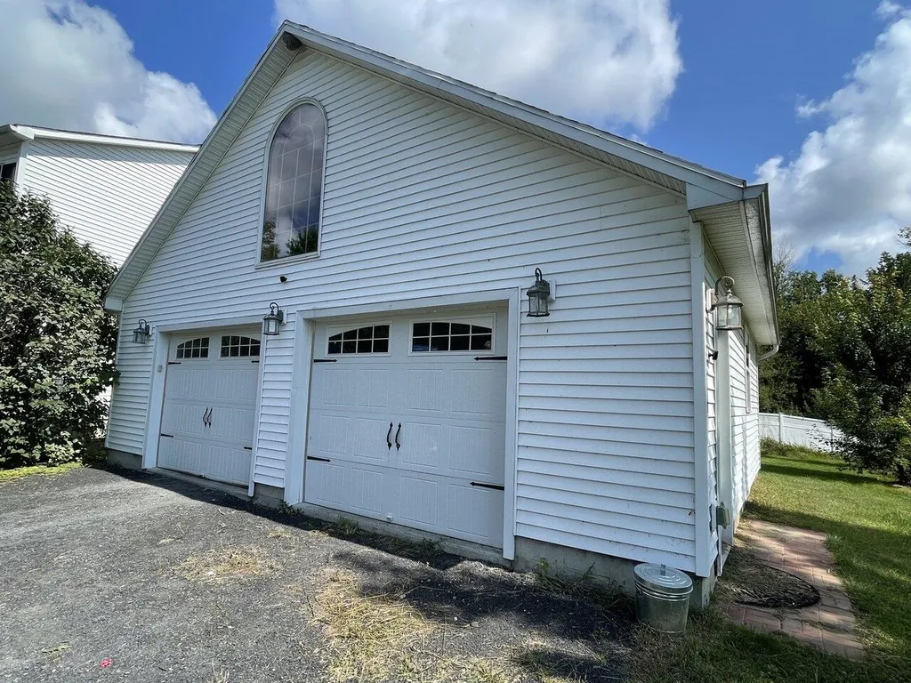 200 Baker Street Alburgh VT 05440