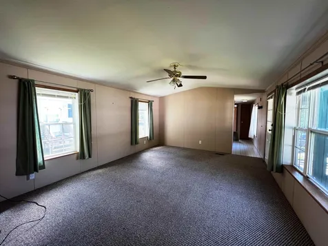 19 Hilltop Manor Mobile Home Park Littleton NH 03561