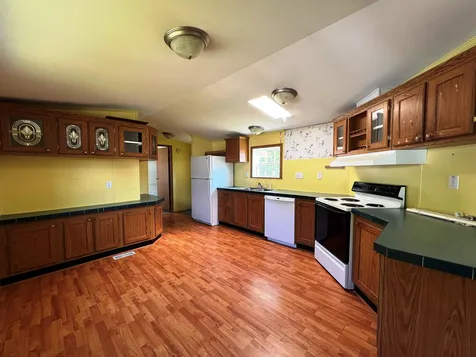 19 Hilltop Manor Mobile Home Park Littleton NH 03561