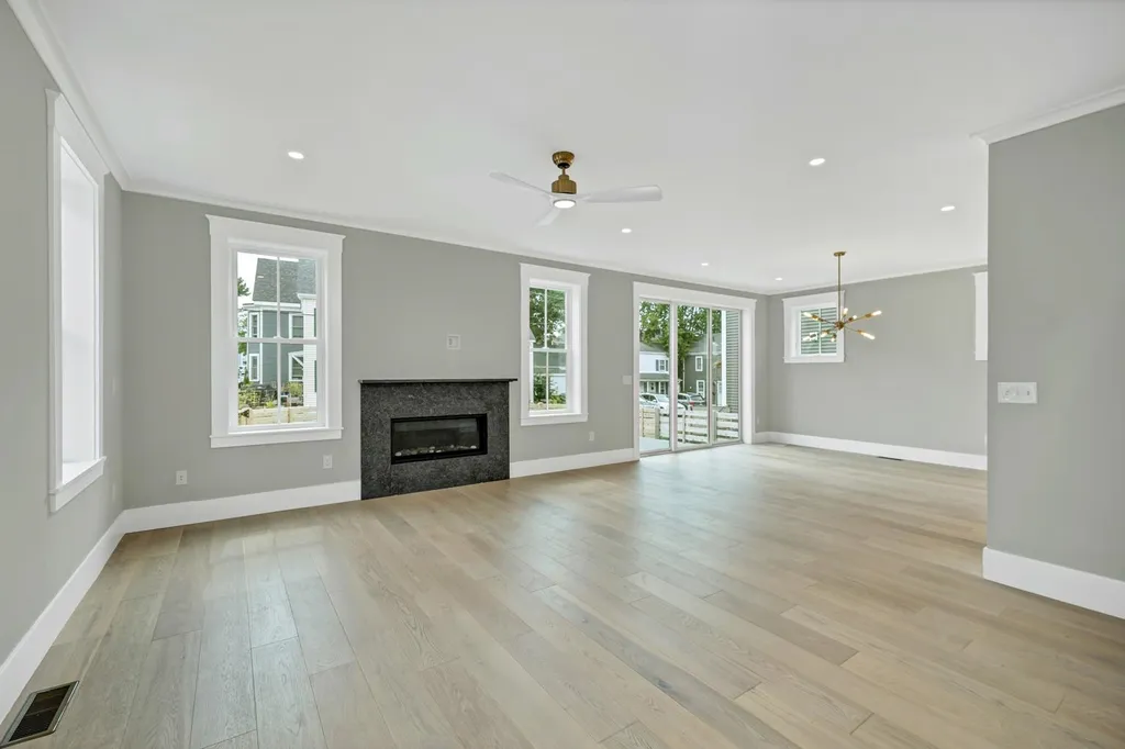 49 Sudbury Street Portsmouth NH 03801