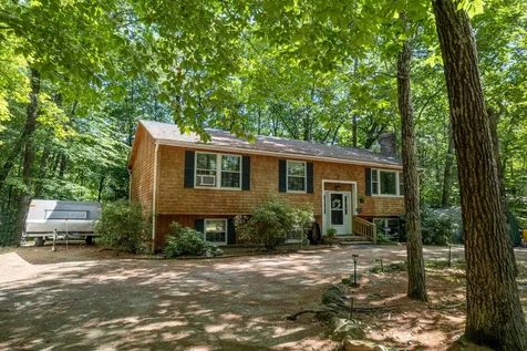 6 Easy Street Moultonborough NH 03254