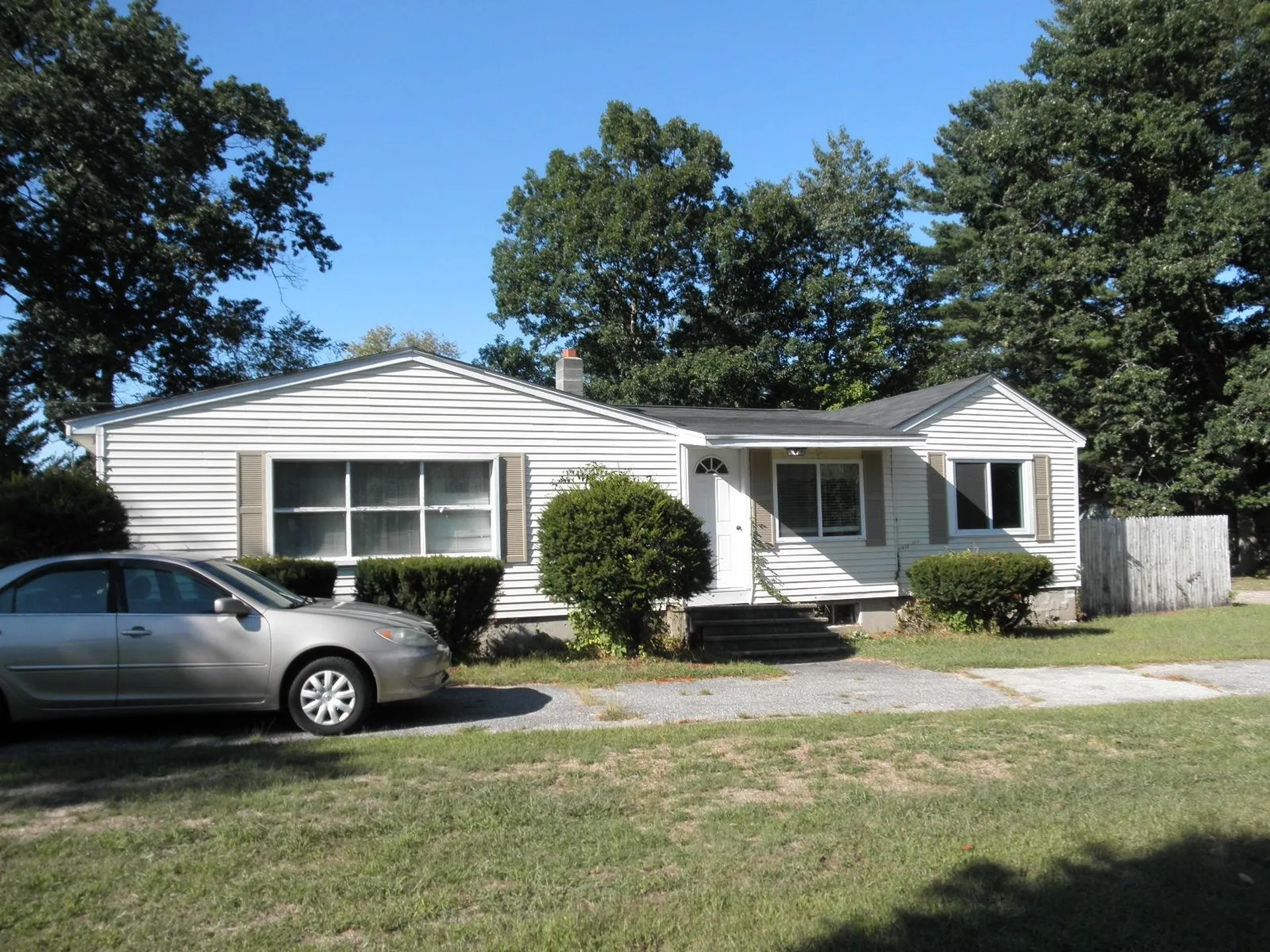 77 Baboosic Lake Road Merrimack NH 03054