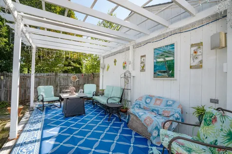 2 Witham Lane Raymond NH 03077