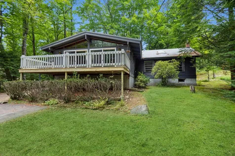 67 Port Wedeln Road Wolfeboro NH 03894