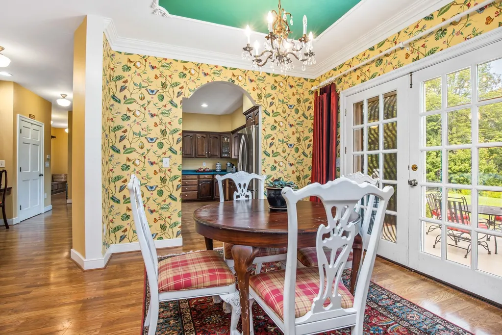 21 Fairway Drive Dover NH 03820