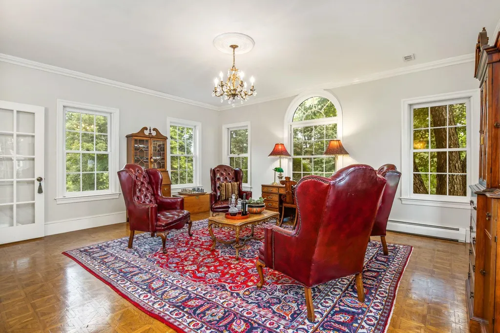 21 Fairway Drive Dover NH 03820