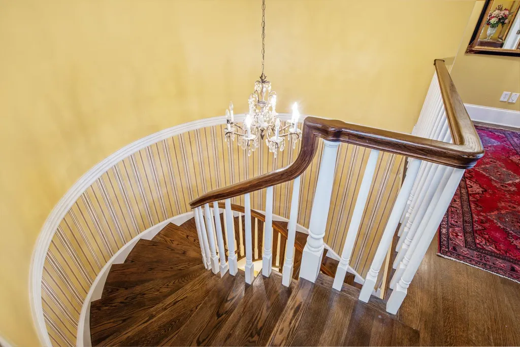 21 Fairway Drive Dover NH 03820