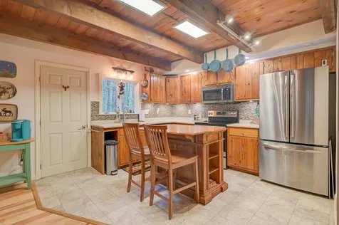 18 Abbey Lane Conway NH 03818