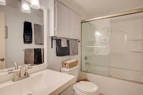 18 Abbey Lane Conway NH 03818