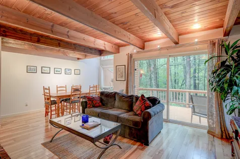 18 Abbey Lane Conway NH 03818