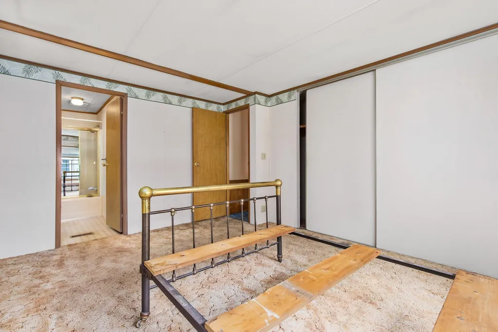 634 Sherwood Glen Somersworth NH 03878
