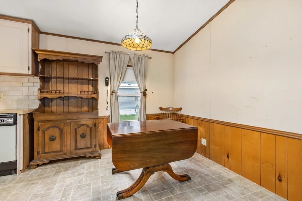 634 Sherwood Glen Somersworth NH 03878