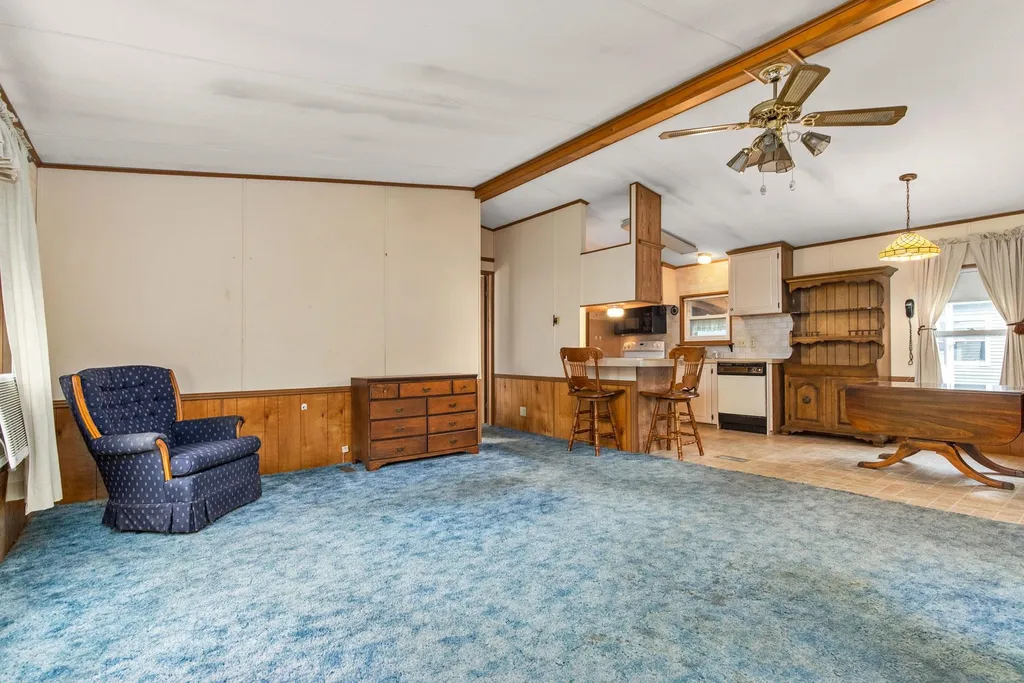 634 Sherwood Glen Somersworth NH 03878