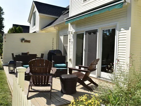 21 Eastman Farm Road Burlington VT 05408