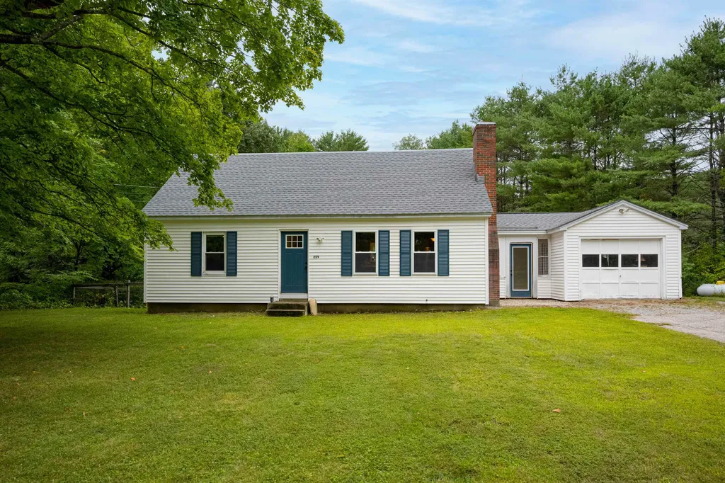 259 Hall Avenue Henniker NH 03242