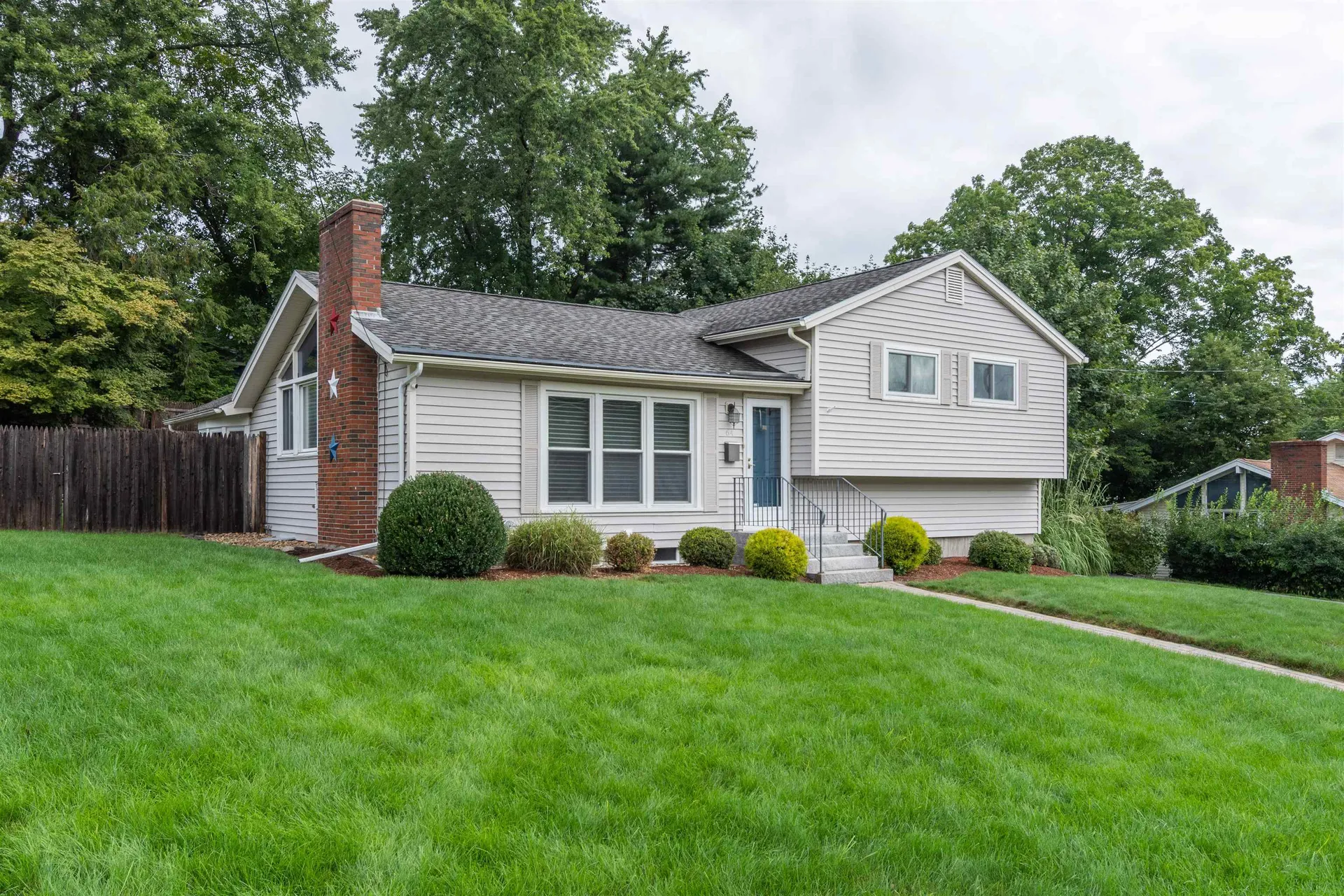 64 Hills Ferry Road Nashua NH 03064