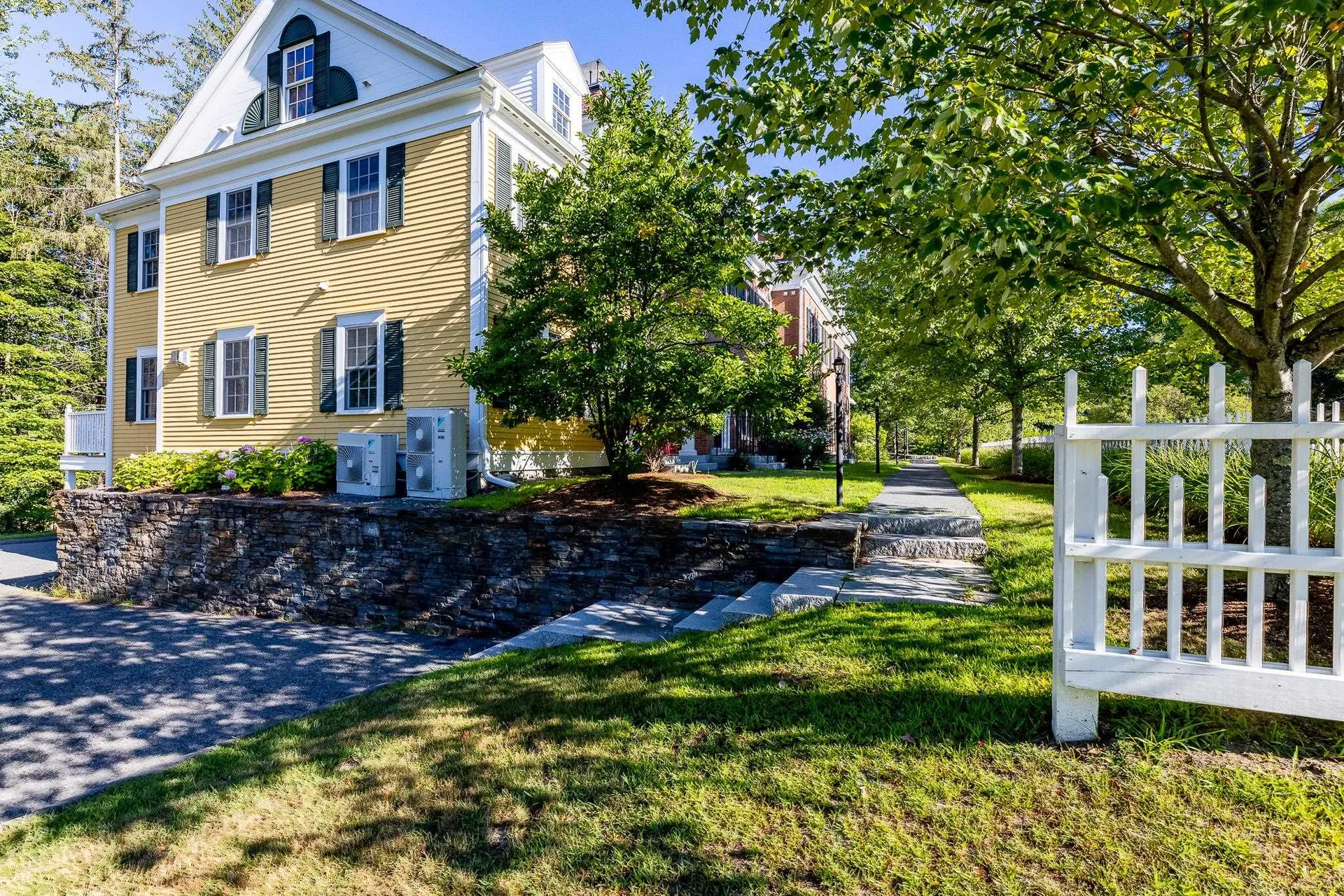 235 Main Street Norwich VT 05055