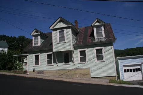 52 Church Street Barnet VT 05821