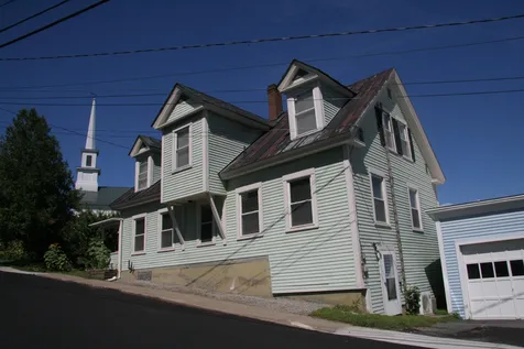 52 Church Street Barnet VT 05821