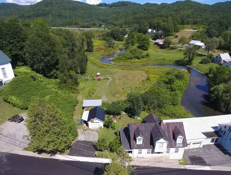 52 Church Street Barnet VT 05821