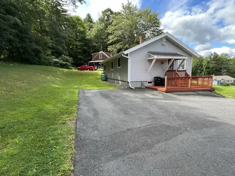 1 Hodgkins Terrace Claremont NH 03743