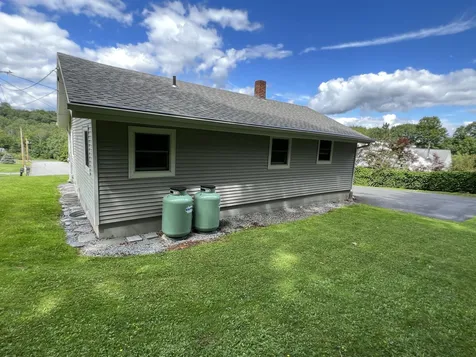 1 Hodgkins Terrace Claremont NH 03743