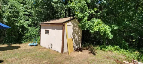 32 Chapparel Drive Londonderry NH 03053