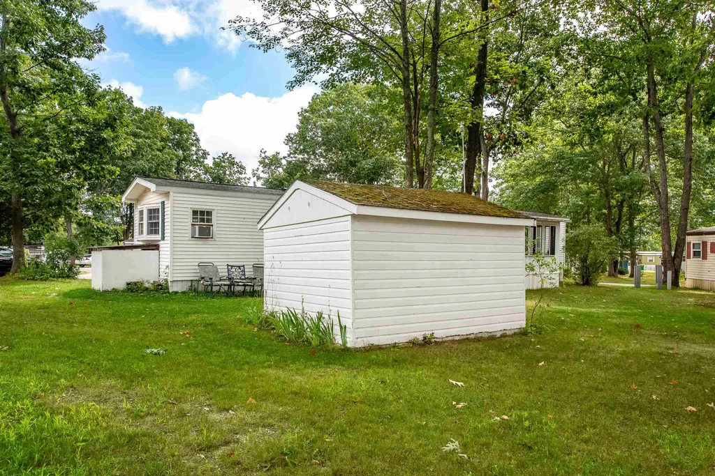 32 Lilac Drive Rochester NH 03867