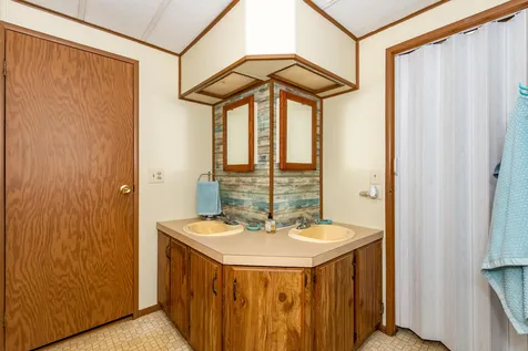 32 Lilac Drive Rochester NH 03867