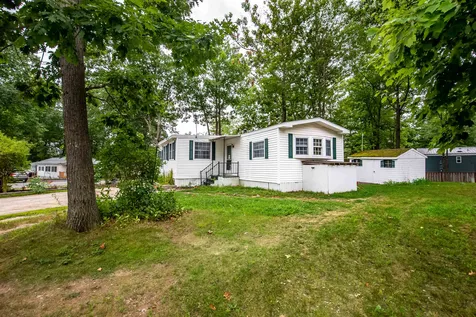 32 Lilac Drive Rochester NH 03867